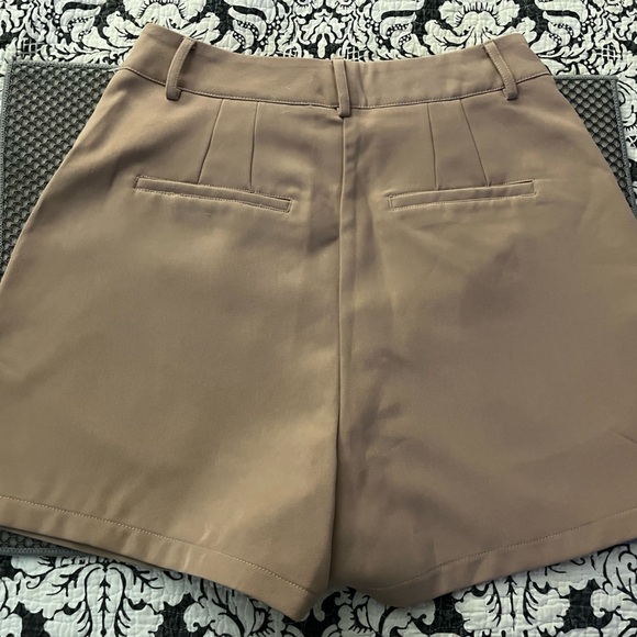 NWT 7 For all Mankind shorts S - Picture 2 of 4